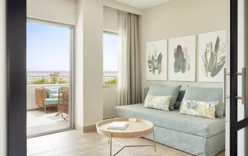 MarBella_Superior Family Room GV Private Garden (2)